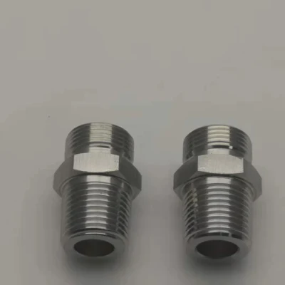 Adattatori per tubi con nippli riduttori diritti maschio o metrici Yc-Lok